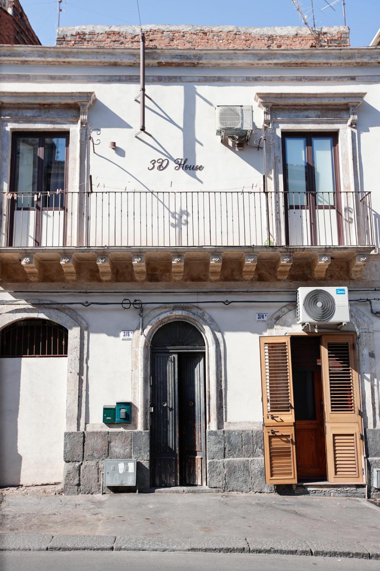 3D House Catania Centro Apartment Luaran gambar